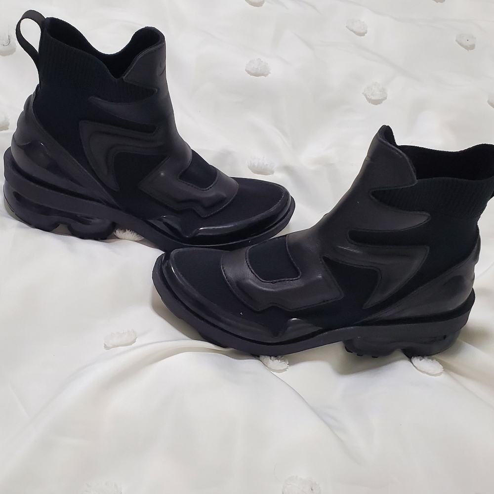 Nike Vapormax Light II
